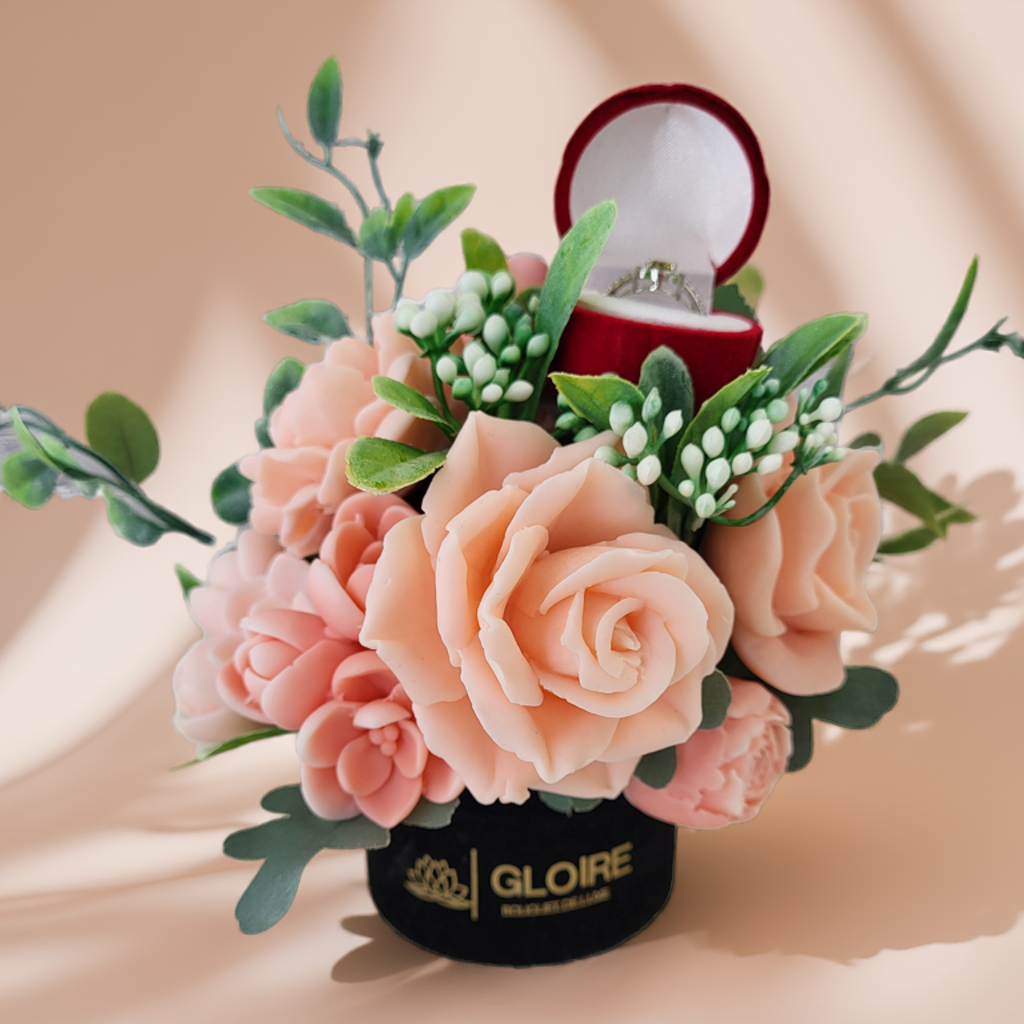 💍 Douce Promesse – Μπουκέτο Σαπουνιών με Θήκη Δαχτυλιδιού