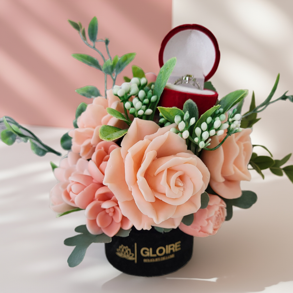 💍 Douce Promesse – Μπουκέτο Σαπουνιών με Θήκη Δαχτυλιδιού