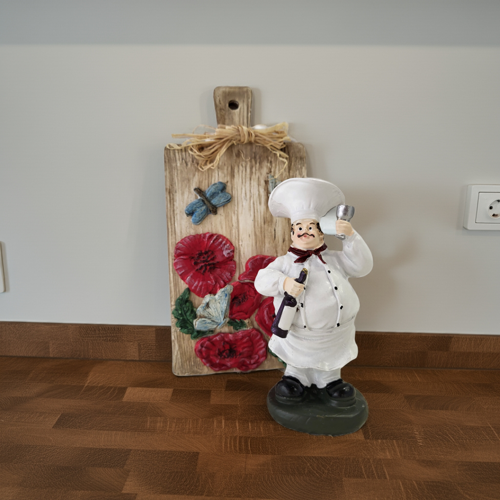 Chef de Bois – Χειροποίητο διακοσμητικό ξύλο κοπής με φιγούρα μάγειρα ύψους 14 εκ., ιδανικό για ράφι ή πάγκο κουζίνας