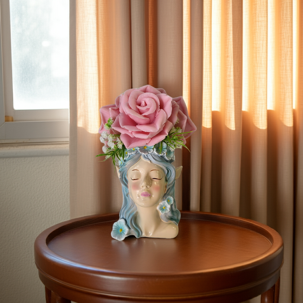 Προφίλ κεραμικής φιγούρας με floral σύνθεση