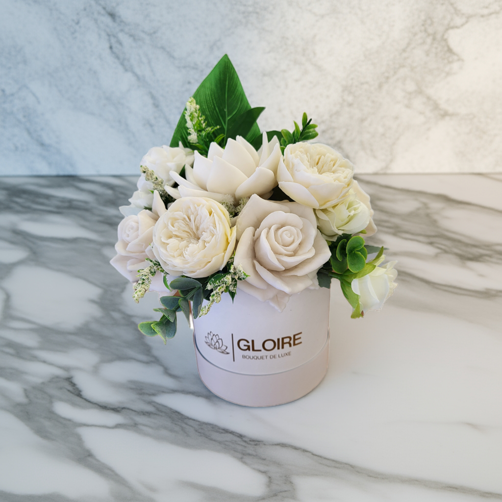 Nala – Scented soap flower bouquet in earthy nude tones, arranged in a gift box under natural light"